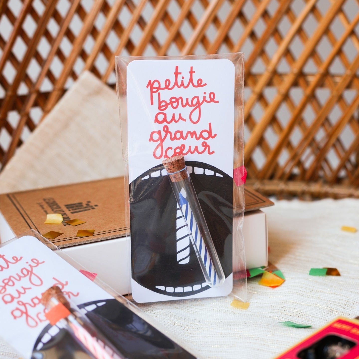 Bougie en tube - HAPPY GIFTS