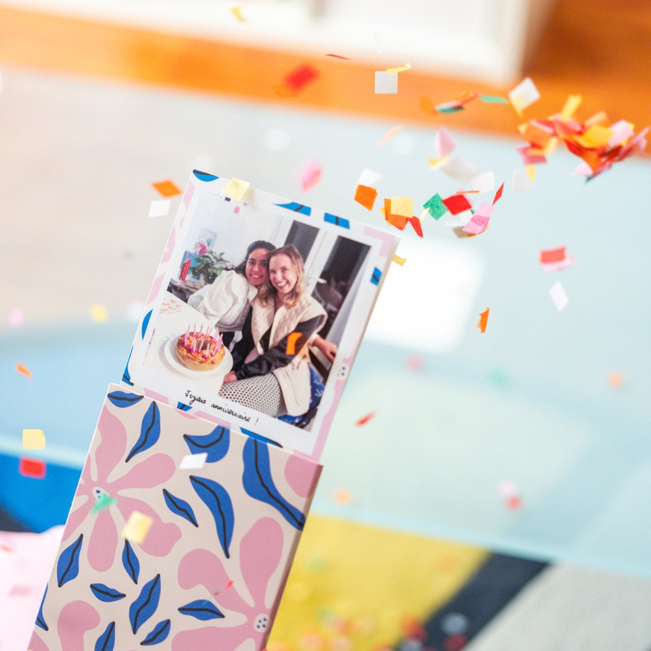 Carte confettis personnalisée